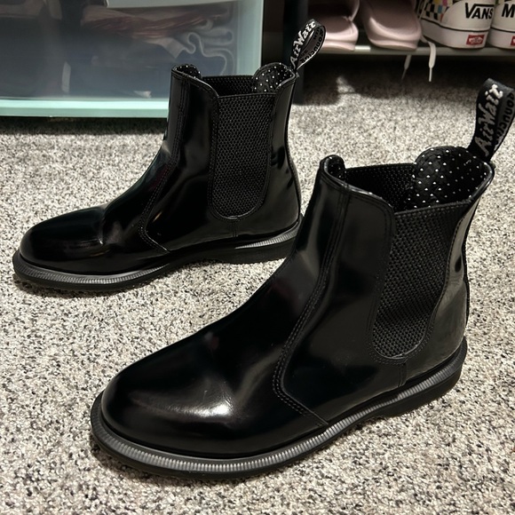 Doc Martens Flora Boot size 8 - Picture 5 of 9